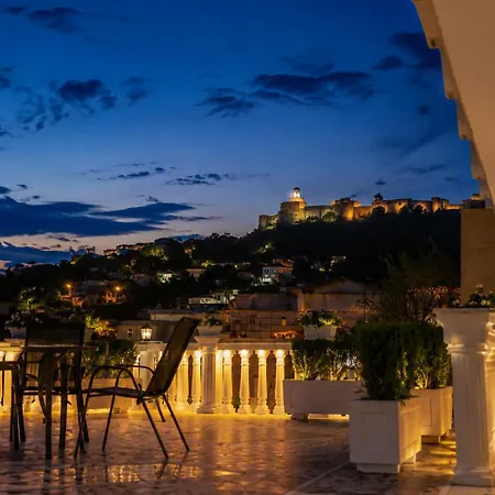 Vasili Veranda Panzió Gjirokastra